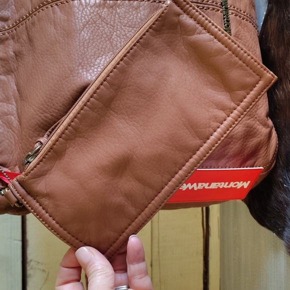 Montana West PU faux leather brown hobo bag with extra zip pouch  zip top - Picture 2 of 7